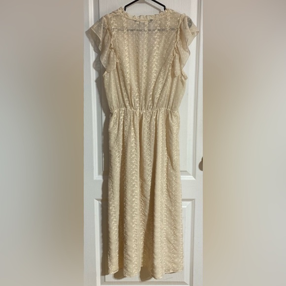 Zara Cream Ruffled Maxi Front Slip Cinched Waist V-Neck Coastal Dress Size Large - Picture 10 of 13